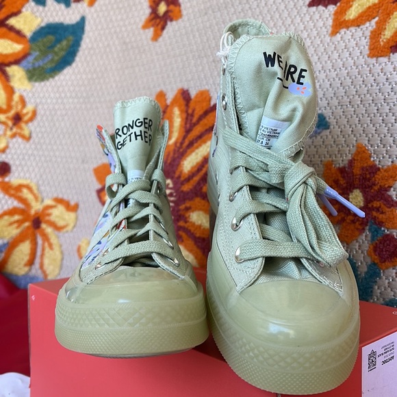 Converse A01730C
CHUCK 70 HI
OLIVE AURA/ BLACK
WMNS sneakers - Picture 9 of 16